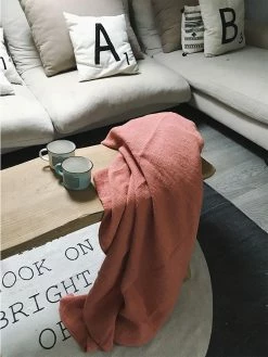 Linge Particulier Peach 140 x 200 cm Linen Bed Throw