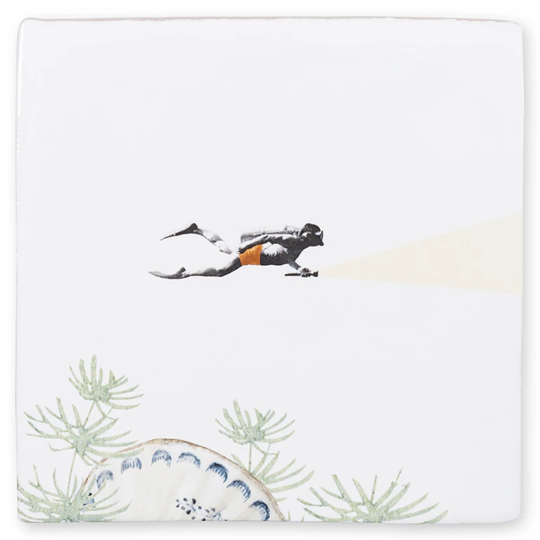 STORYTILES Medium Dive Deep Tile Pictures 1 STORYTILES Medium Dive Deep Tile Pictures