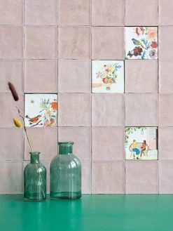 STORYTILES Birds and Bees Tile 8 STORYTILES Birds and Bees Tile