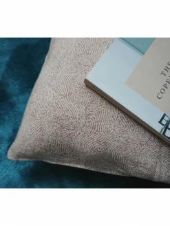 Linge Particulier Vague Litchi Linen Cushion Cover 30 x 40 cm