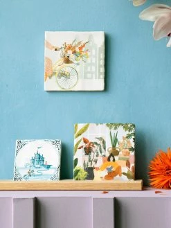 STORYTILES Happiness in a Basket Tile